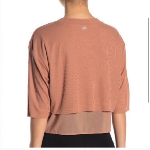 Alo Yoga Abyss Tee size L Mauve Tan - Picture 3 of 9